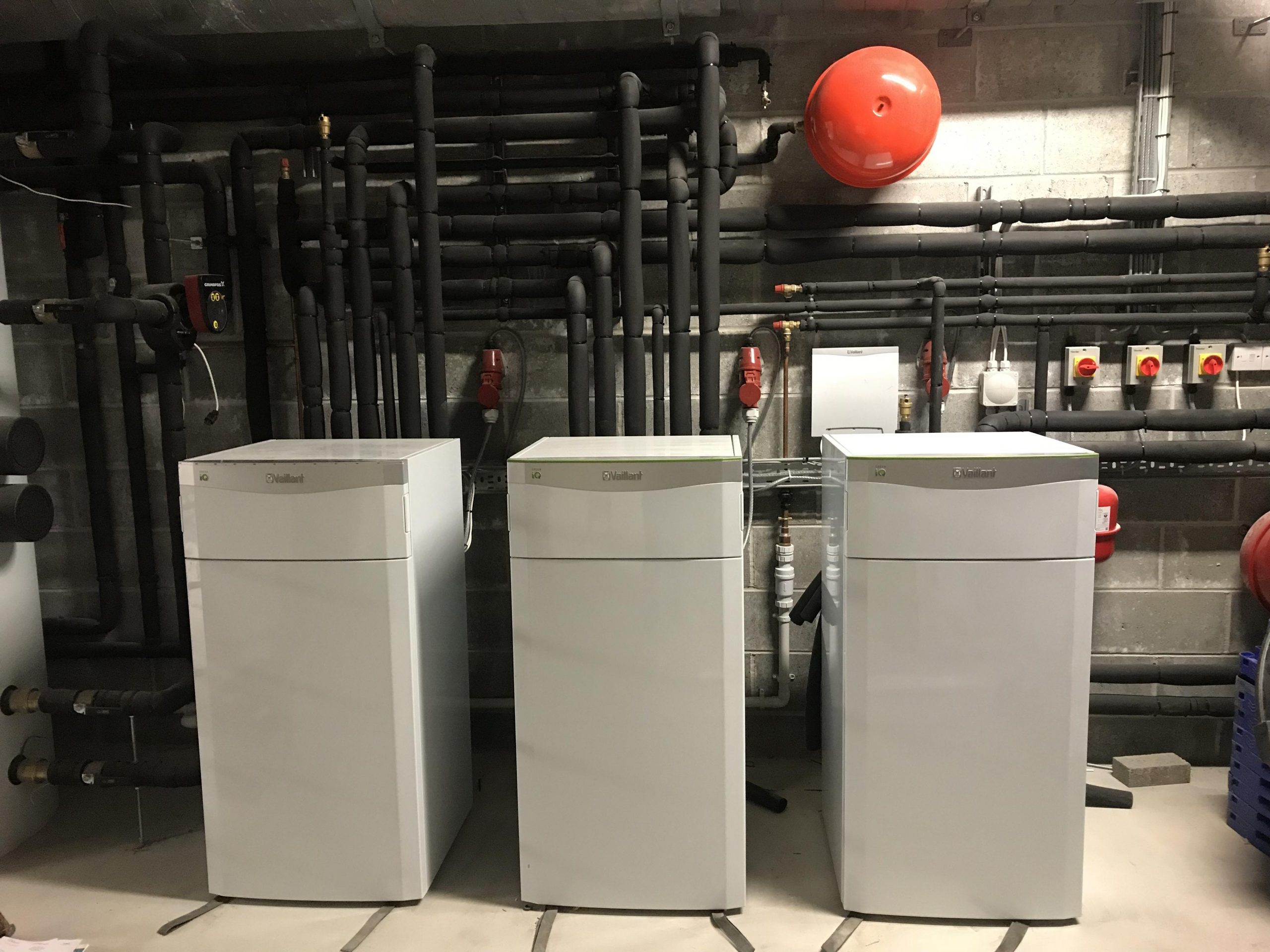 Heat Pump Installation in Portmellon Cove in Cornwall - Simon Annear
